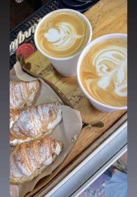 Boötes cafés to go!: the room