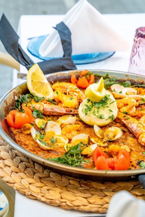 Candelita Restaurante by CANDELA MARBELLA: the room