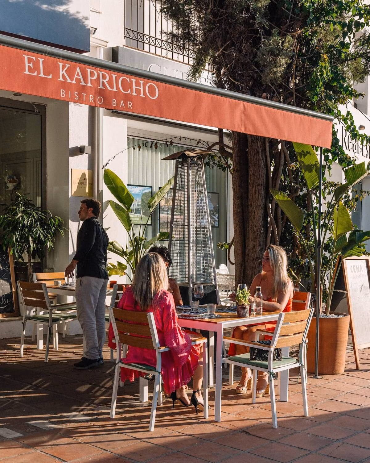 El Kapricho Bistro Bar Restaurante