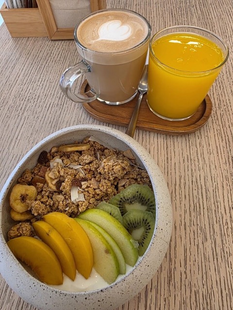 Kafein Coffee & Kitchen: the room