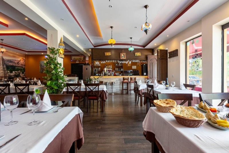 Mumbai City Indian Restaurant, Nueva Andalucía