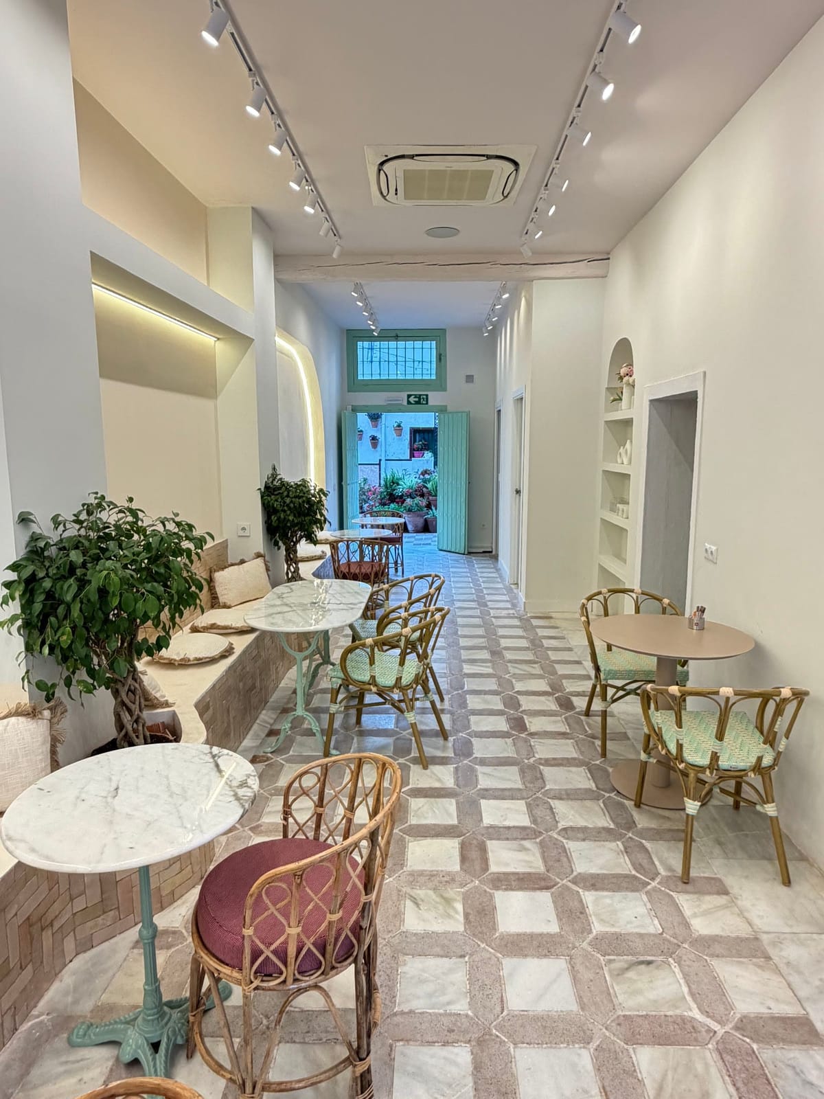 Piccolina Grand café: the food