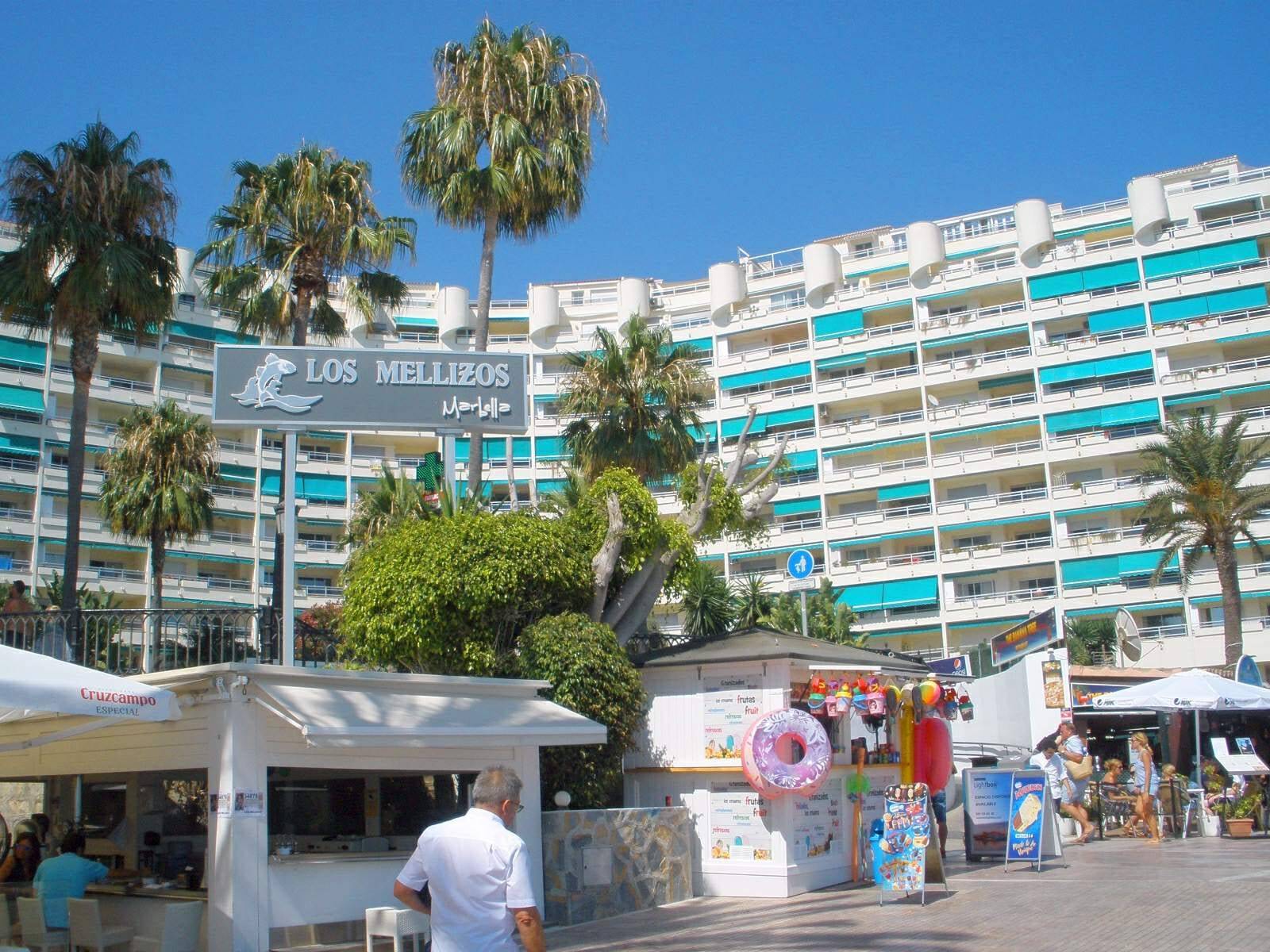 Marbella's Paseo Marítimo, lined with palms along the seafront