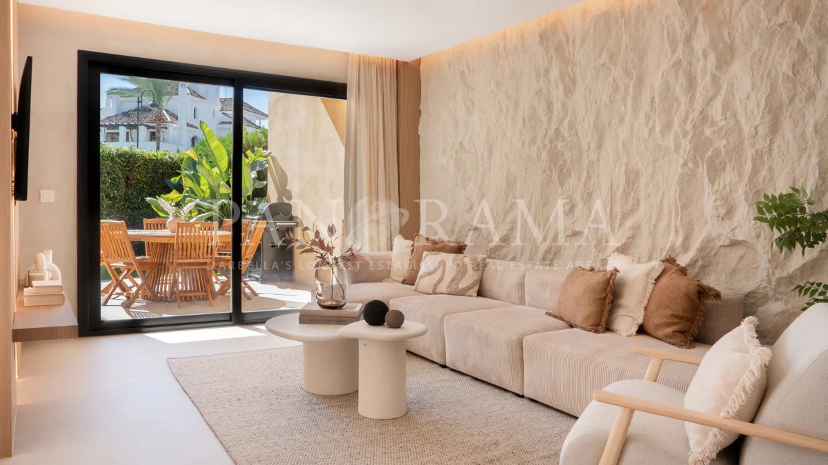 Townhouse asking €1,450,000 in Azalea Beach, Marbella