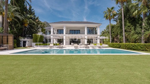 Villa asking €16,000,000 in Marbella Golden Mile, Marbella