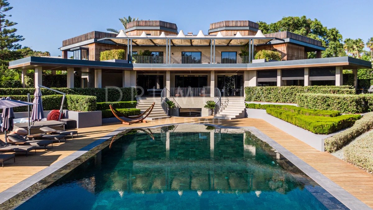 Villa asking €9,900,000 in Guadalmina Baja, Marbella