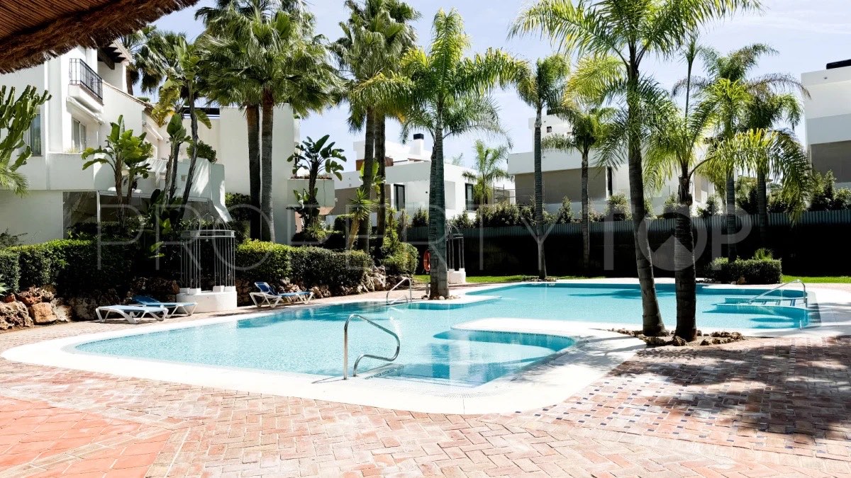Duplex penthouse asking €1,600,000 in Jardines de la Aldaba, Marbella