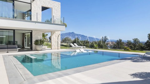 Villa asking €4,250,000 in La Alqueria, Marbella