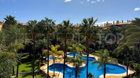 Apartment asking €640,000 in Los Jazmines, Marbella