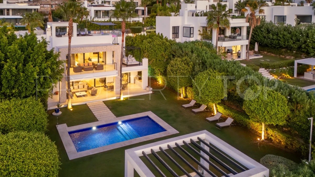 Villa asking €4,290,000 in Los Olivos, Marbella