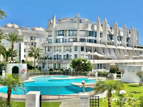 Duplex apartment asking €745,000 in Marbella House, Marbella