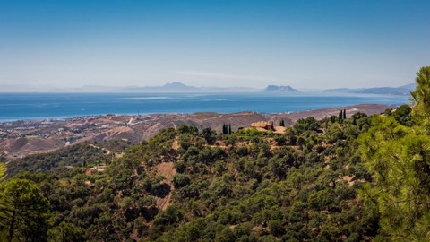 Villa asking €9,500,000 in Altos del Paraiso, Marbella